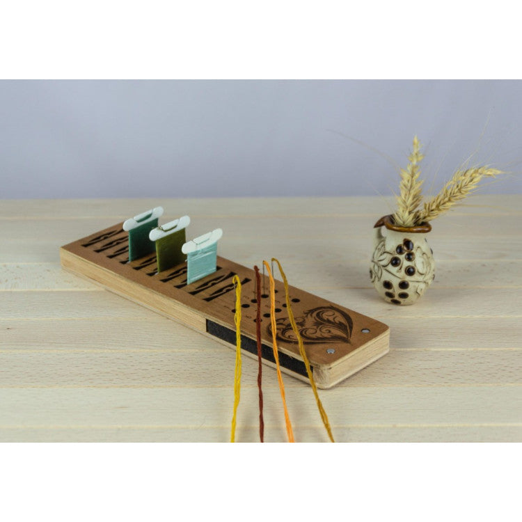 Porte-canette PB-017 | Organiseur compact pour fils et aiguilles