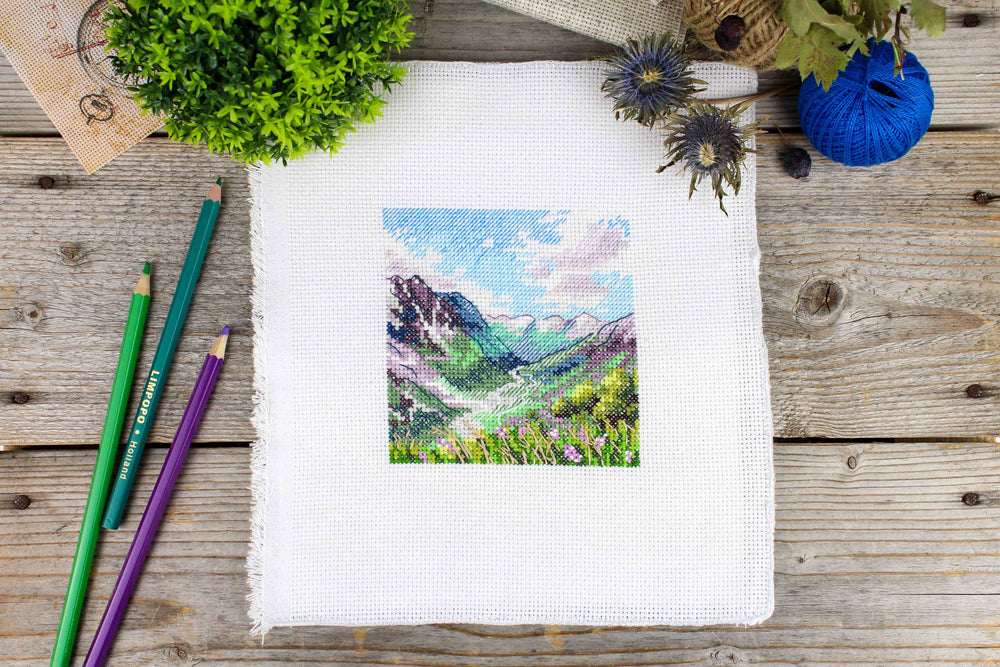 Kit de point de croix MP Studio - « Gorge de montagne » (SM-995)