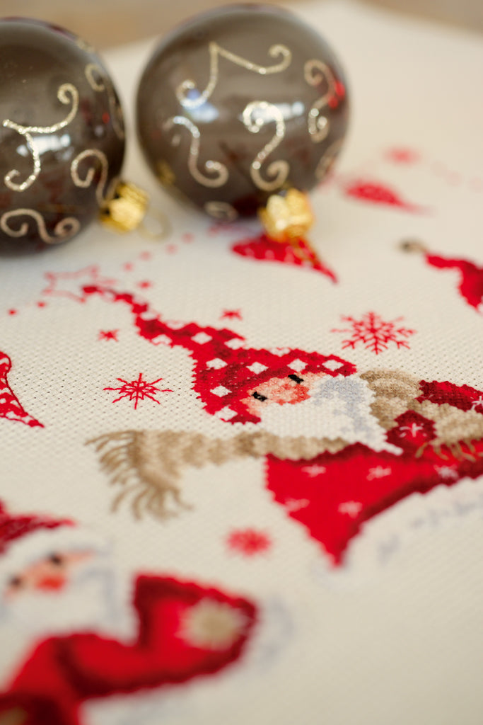 Jolly Santa Claus - Vervaco - Cross Stitch Kit PN-0148065