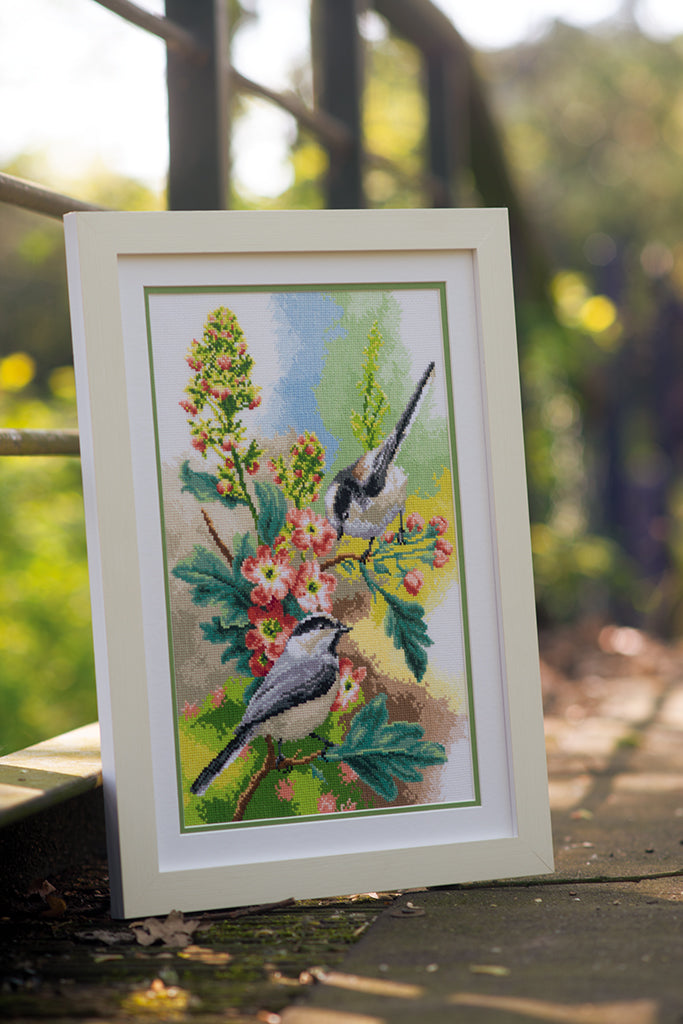 Carboneros y flores - Vervaco - Kit de punto de cruz PN-0163024