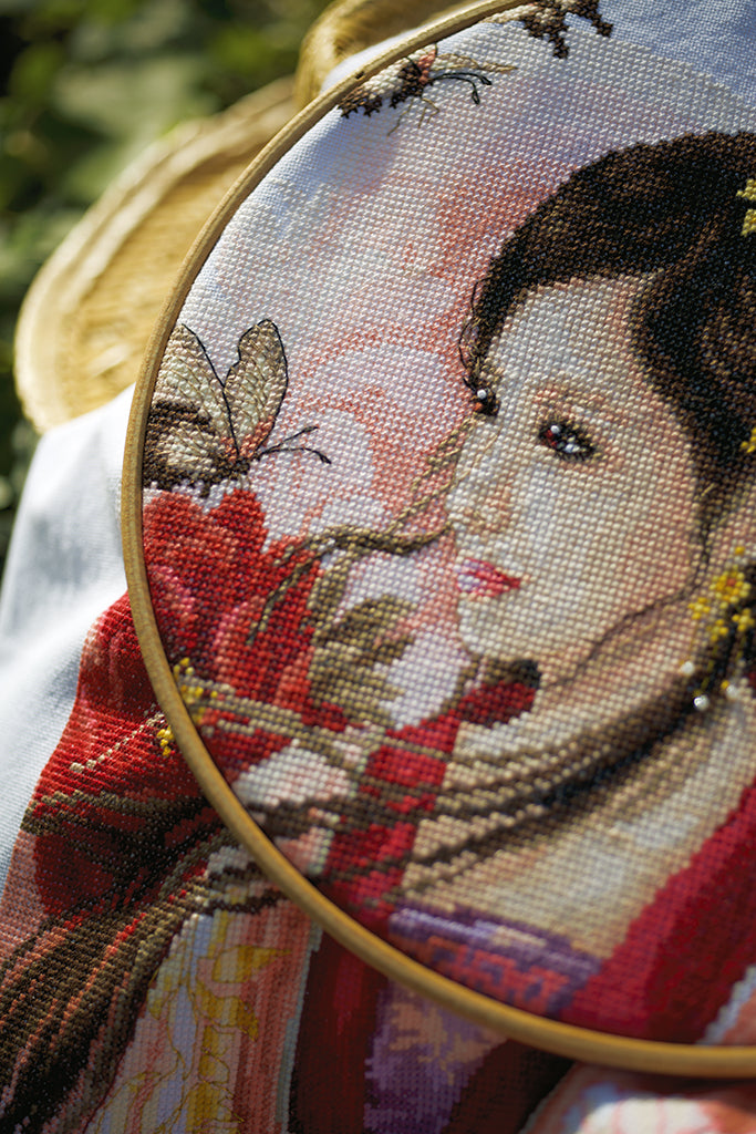 Dama asiática en rosa - Lanarte - Kit de punto de cruz PN-0170199