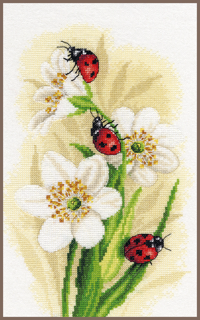 Ladybug parade - Lanarte - Kit de punto de cruz