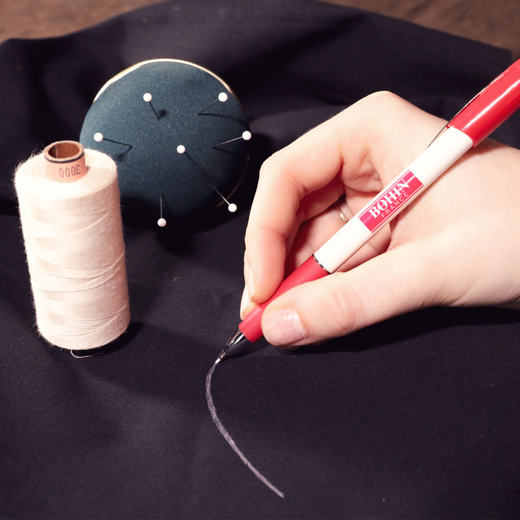 Crayon marqueur mécanique à craie blanche Bohin - Avec mines blanches extra fines incluses