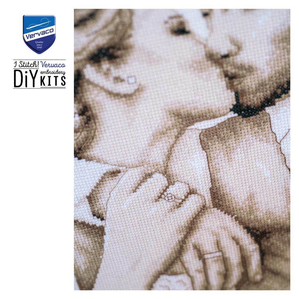 Kit au point de croix "Loving Kiss" - Vervaco