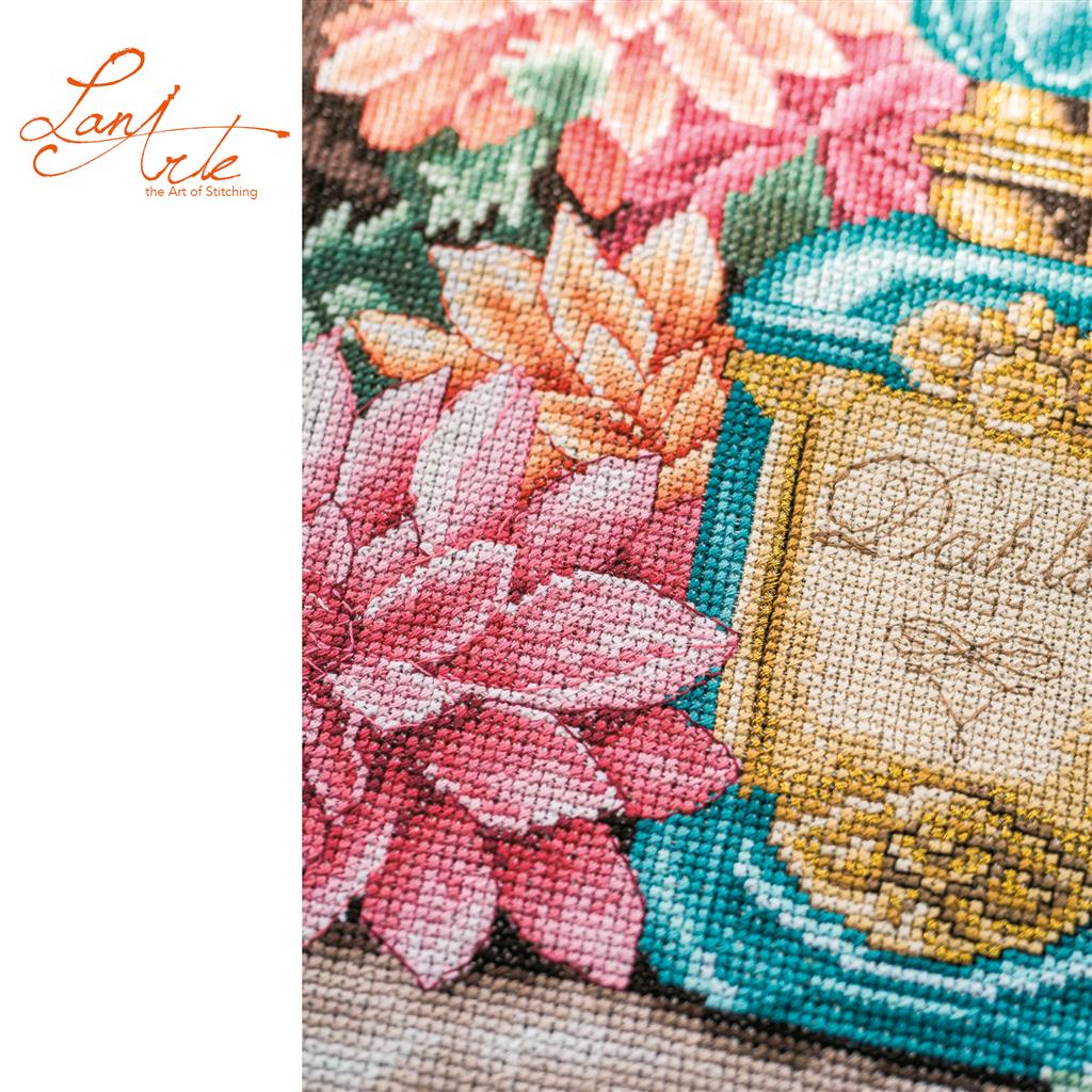 Kit au point de croix "L'arôme du Dahlia" - Lanarte