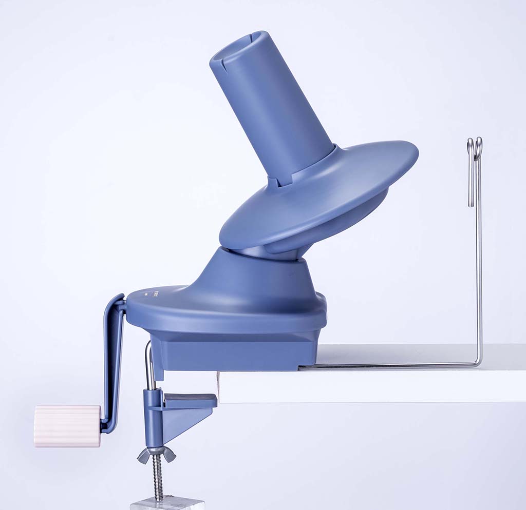 Clover 3205 Yarn Ball Winder