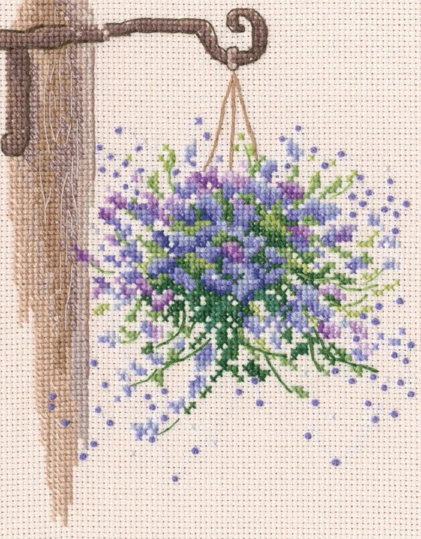 Cross Stitch Kit "In the Moment" RTO M1001