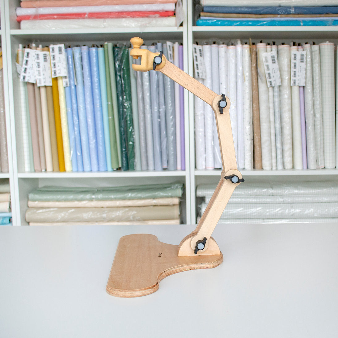 Soporte ajustable para bordado Nurge 190-4 para uso doméstico y profesional