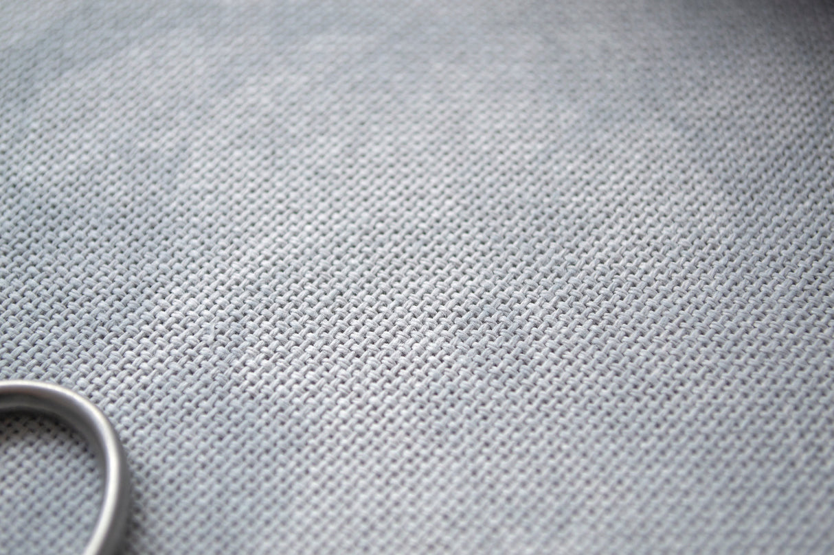 Textura de la tela Lugana 25 ct marmoleada Zweigart 3835/7729