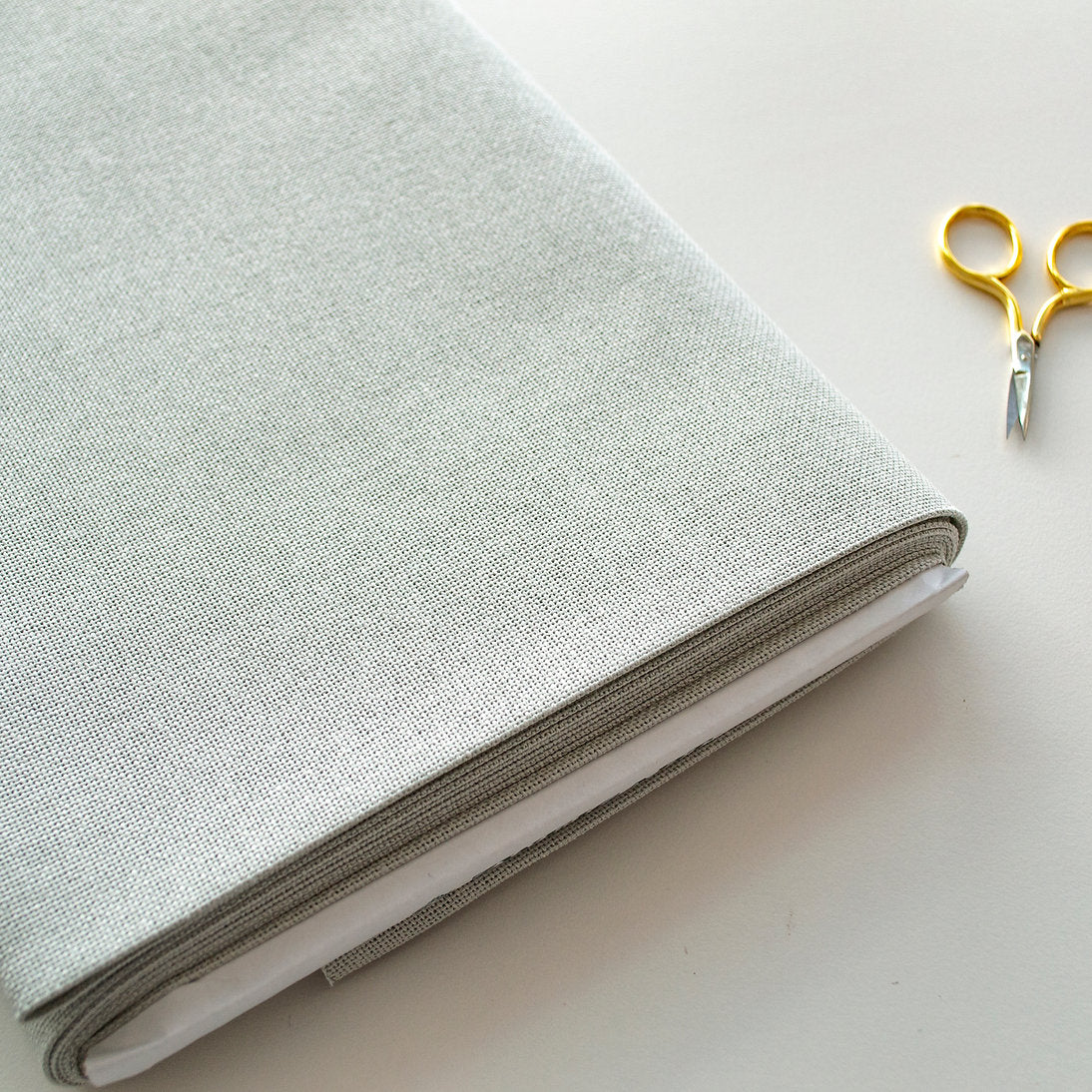 Tela Lugana 28 ct Zweigart Brittney 3270/7095 para bordado contado