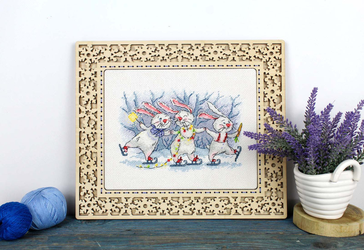 Kit de Punto de Cruz MP Studia SM-993 – Festive Round Dance