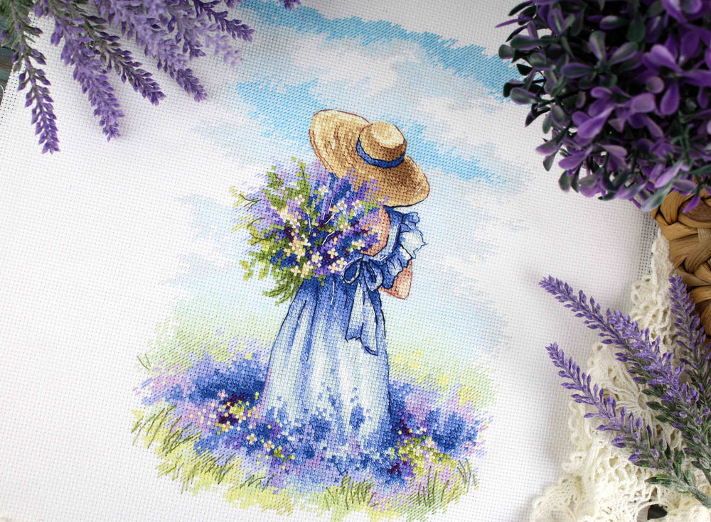 Cross stitch kit "Lavender walk" SNV-847 MP Studia
