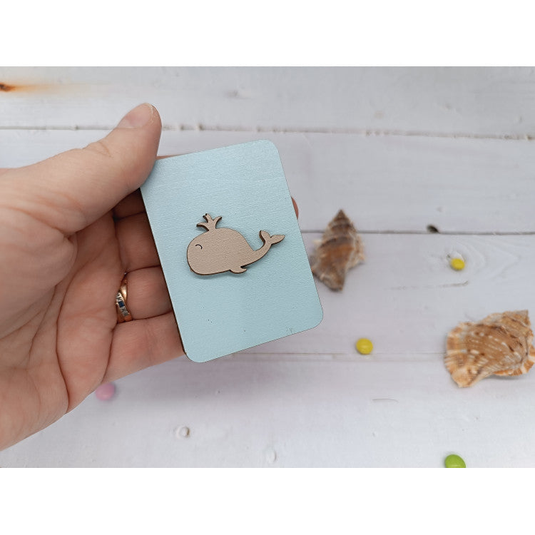 Wooden needle case. Whale. KF056/38 Wizardi