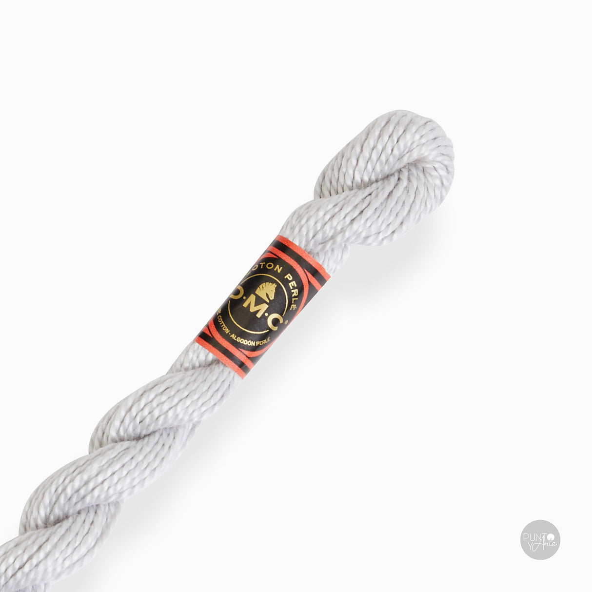 Écheveau de fil de coton Perle DMC épaisseur 3 à 15 m : élégance et polyvalence dans votre broderie
