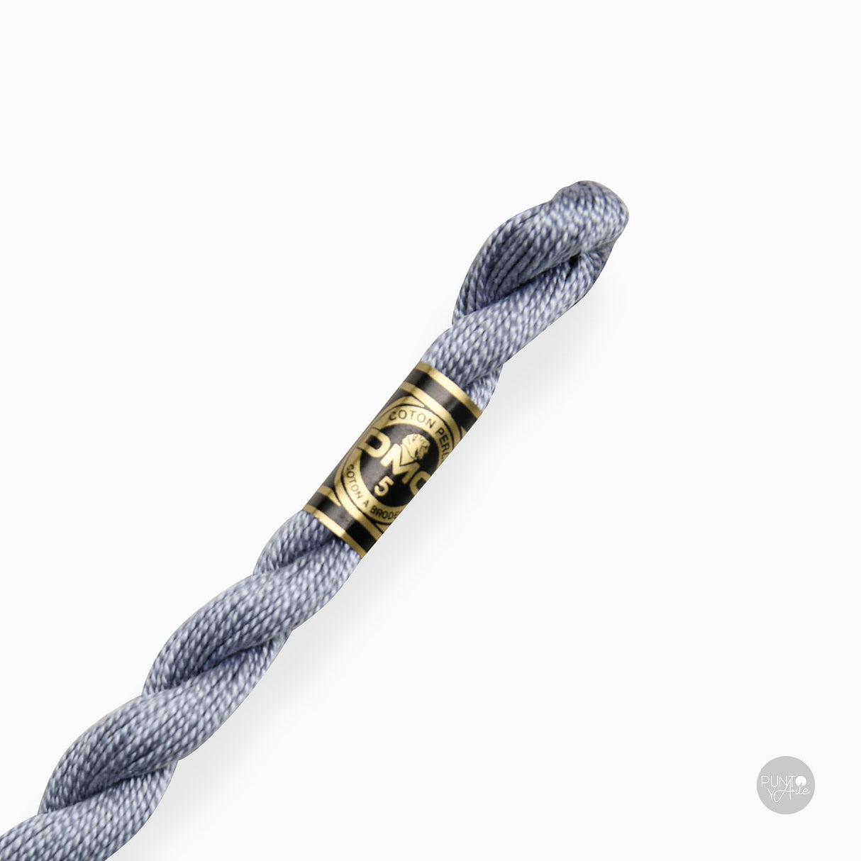 Écheveau de fil de coton Perle DMC épaisseur 3 à 15 m : élégance et polyvalence dans votre broderie