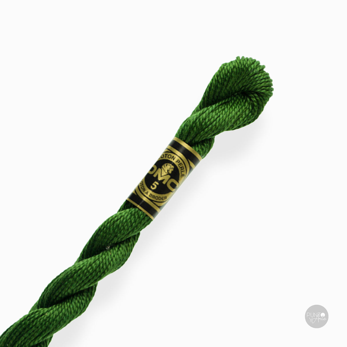 Écheveau de fil de coton Perle DMC épaisseur 3 à 15 m : élégance et polyvalence dans votre broderie