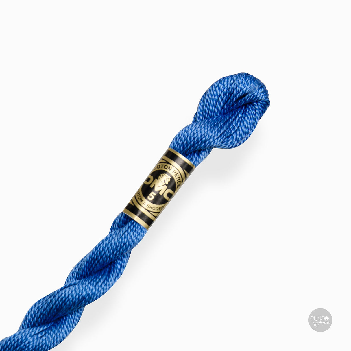 Écheveau de fil de coton Perle DMC épaisseur 3 à 15 m : élégance et polyvalence dans votre broderie