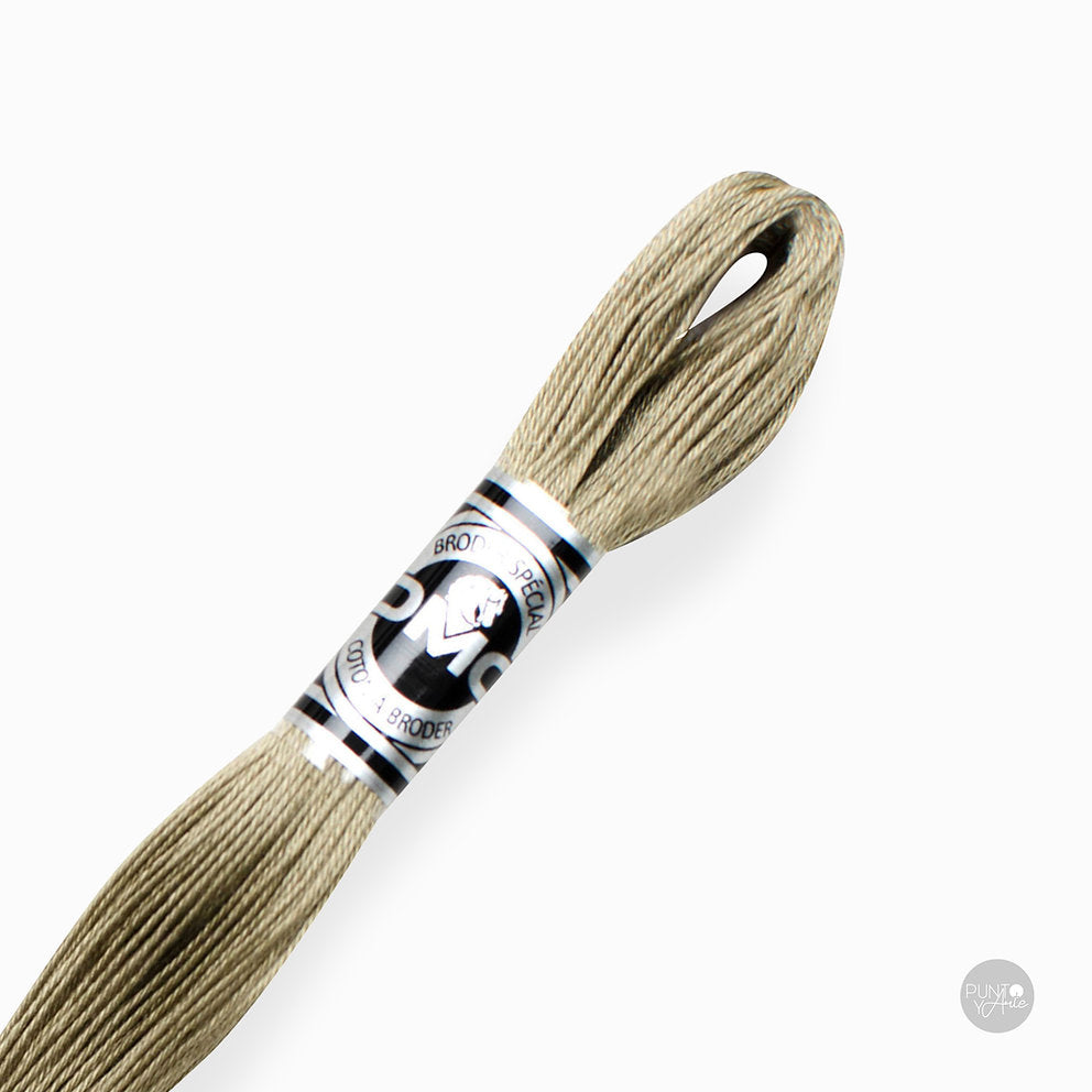 Special Embroidery Thread DMC 107/16: Brightness and quality in your embroidery