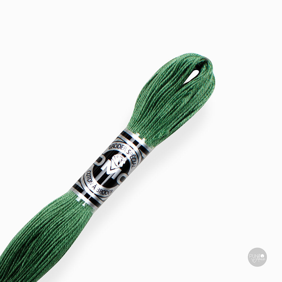 Special Embroidery Thread DMC 107/16: Brightness and quality in your embroidery