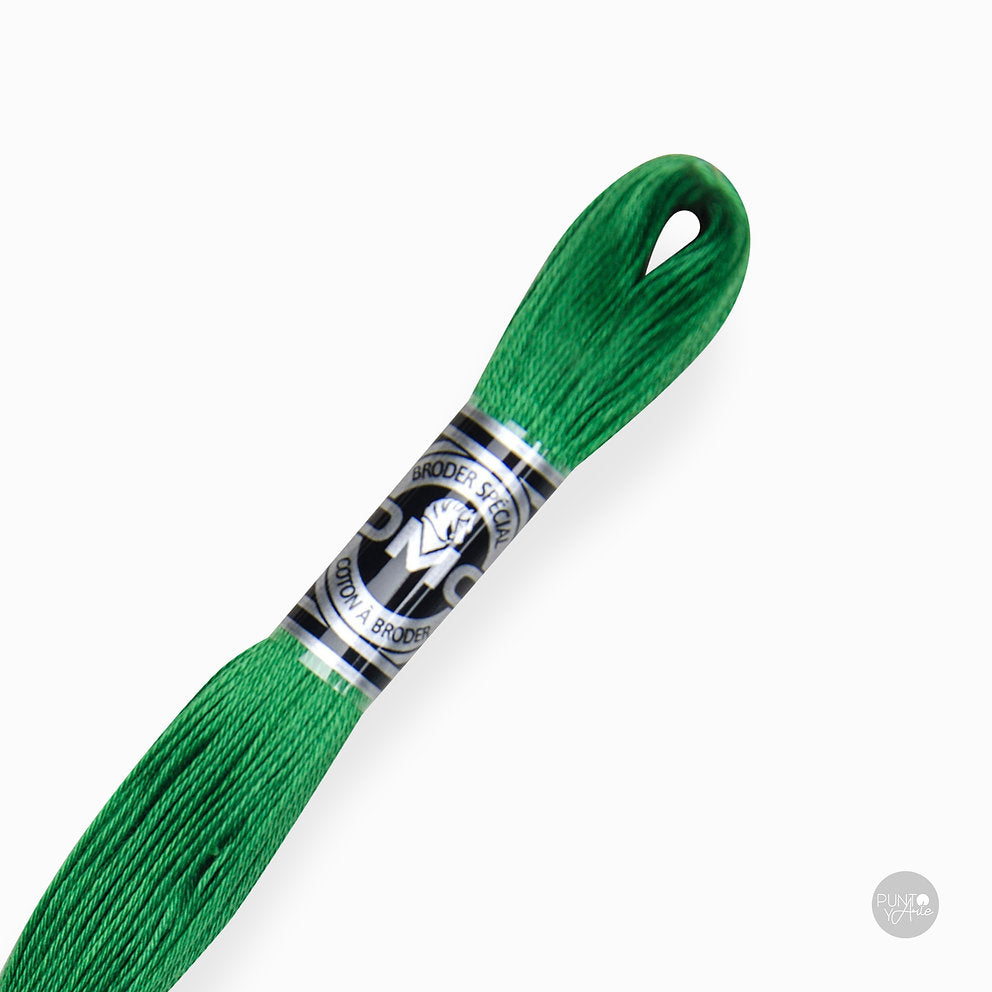 Special Embroidery Thread DMC 107/16: Brightness and quality in your embroidery