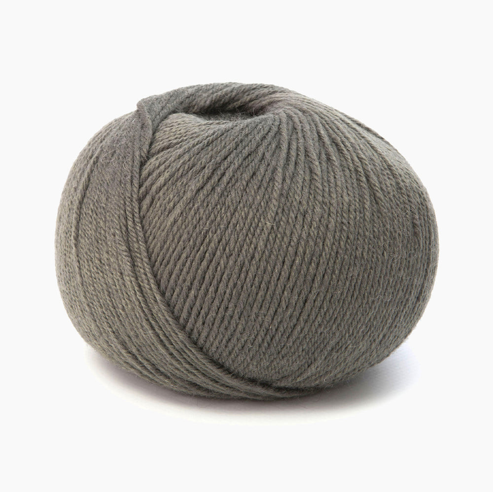 DMC Essentiel Merino Wool: Softness and Warmth for Winter Garments