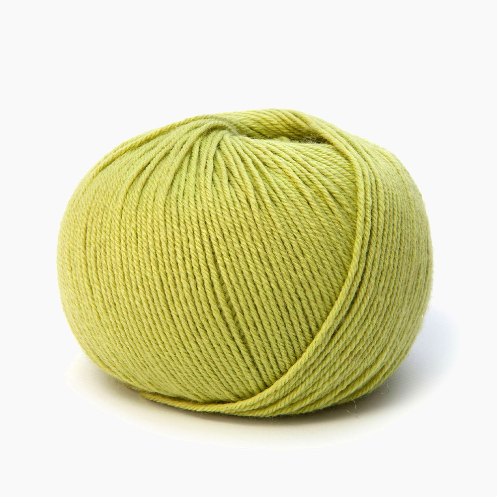 DMC Essentiel Merino Wool: Softness and Warmth for Winter Garments