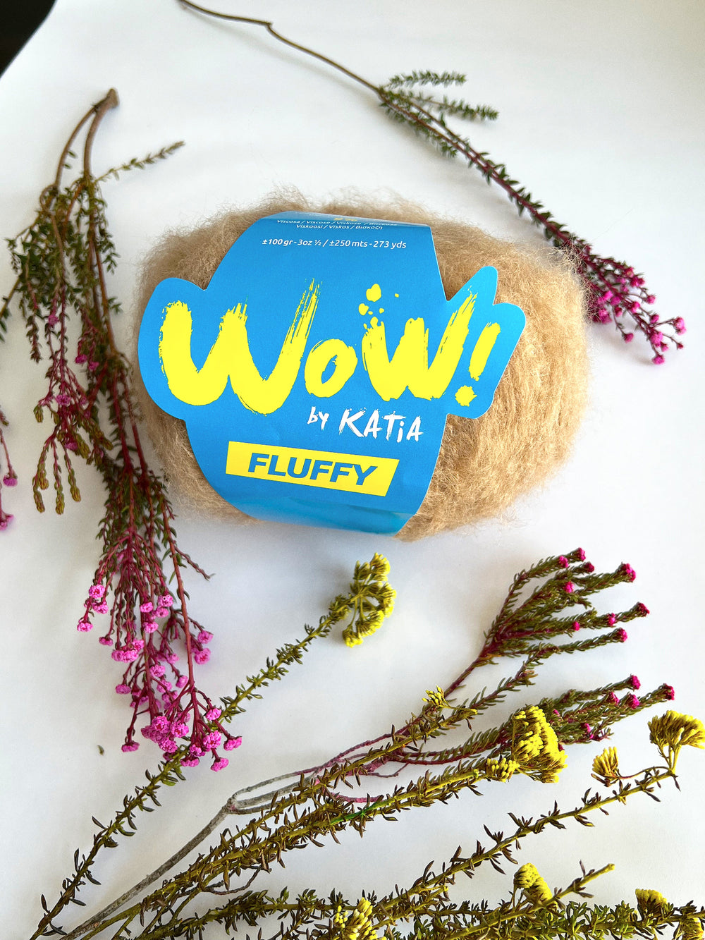 Katia Wow Fluffy - Laine douce effet brossé pour vêtements modernes