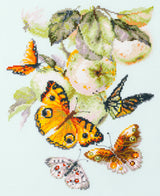 130-052 Mariposas y Manzanas. Kit de Punto de Cruz Magic Needle
