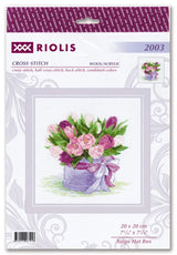 Kit de Punto de Cruz Riolis 2003 – Tulips Hat Box (Aida 14 ct)