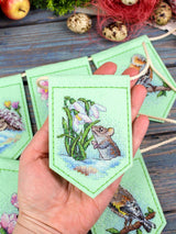 Kit de Punto de Cruz “Spring Garland (7 Flags)” MP Studia ST-1209 – Guirnalda Bordada Primavera