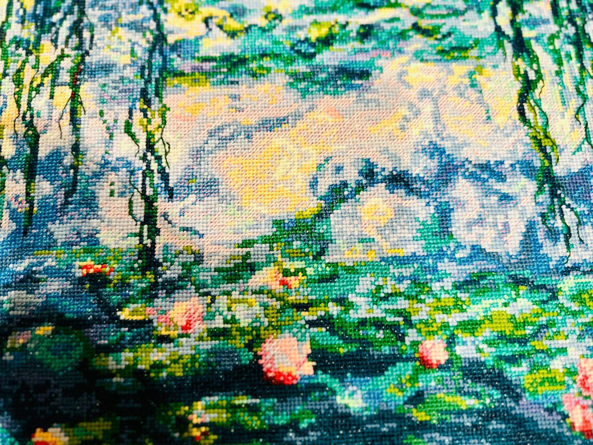 Kit de Bordado de Punto de Cruz - "Water Lilies after C. Monet's Painting" - Riolis 2034 - Punto y Arte