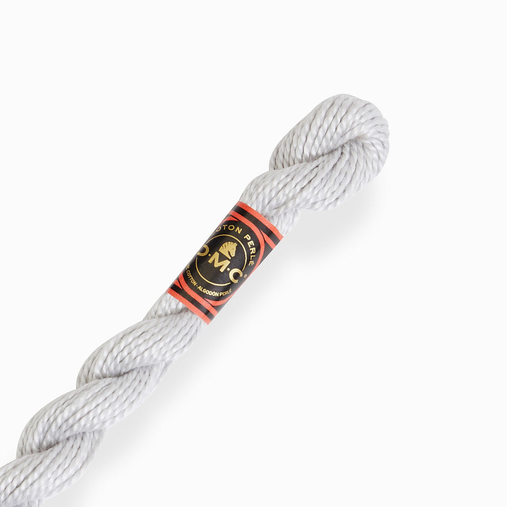 Hilo DMC Perlé 5 color 0001