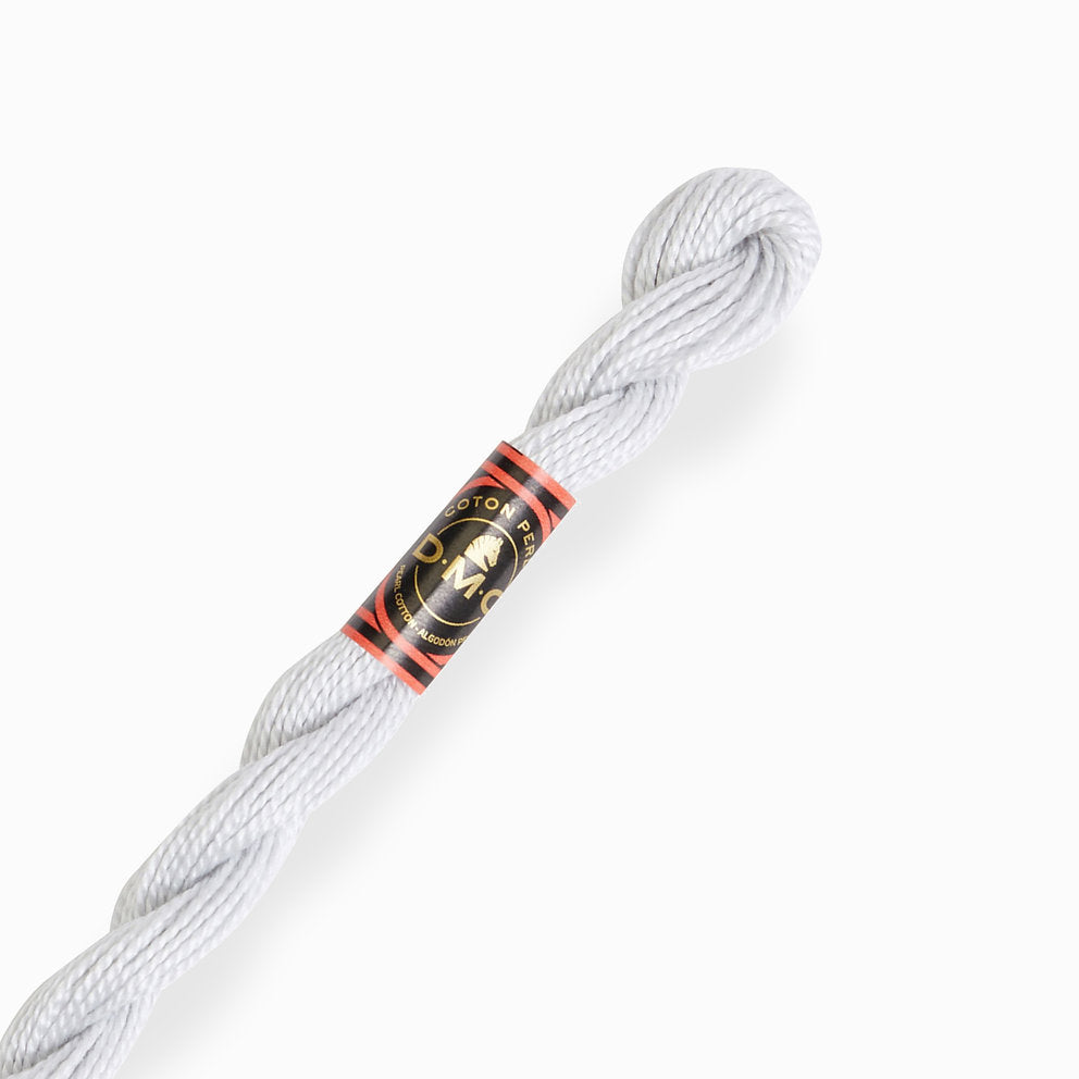 Hilo DMC Perlé 5 color 0762