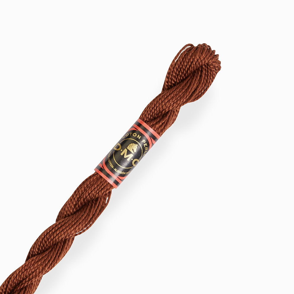 Hilo DMC Perlé 5 color 0801