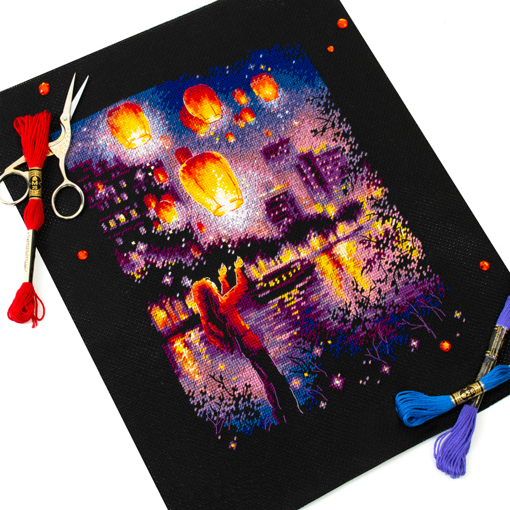 Kit de punto de cruz Magic Needle 550-761 – Linternas del Cielo