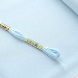 3270/550 Tissu Brittney Lugana 28 ct. Ice Blue de ZWEIGART pour le point de croix