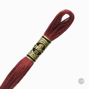 Hilo de bordado DMC Mouliné Spécial 117MC color 221 algodón mercerizado de 8 metros