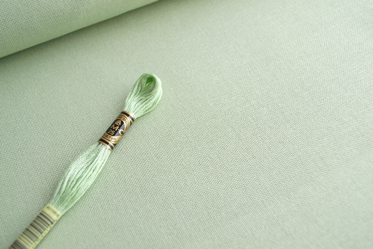 3984/6083 Tissu Murano Lugana 32 ct. Vert de ZWEIGART pour le point de croix