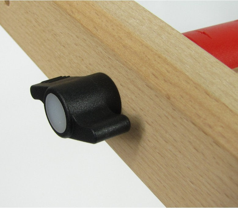 Bodenrahmen Nurge 200: Ökologisches Holz für professionelle Stickereien