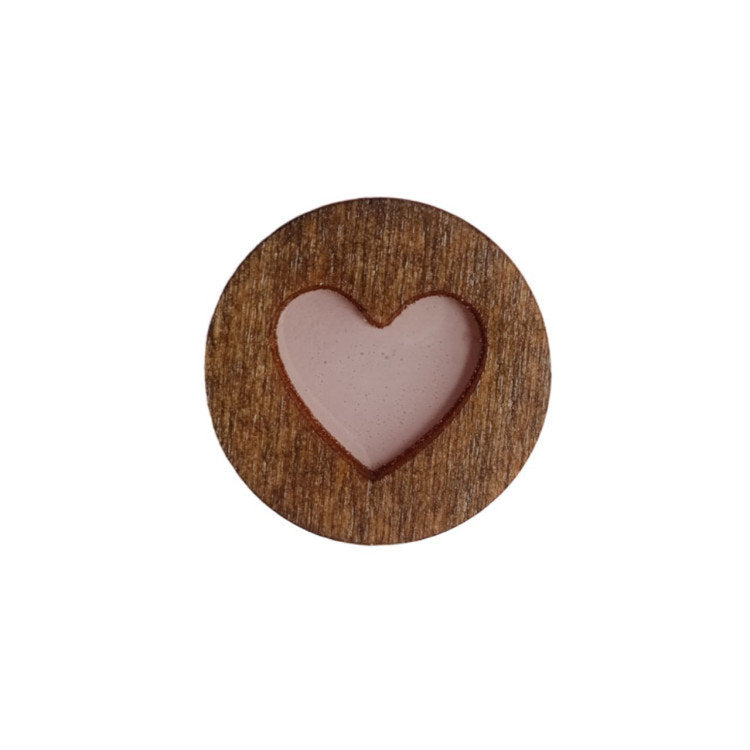 Vista adicional de Imán para agujas Wizardi KF059/107 Corazón. Imanes para agujas de Madera con resina epoxi Wizardi