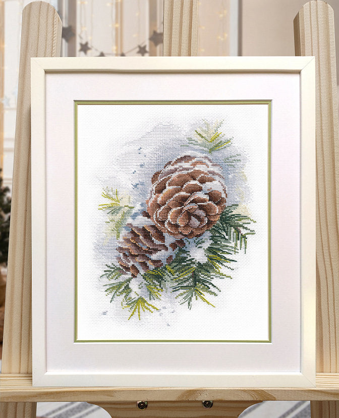 Vista adicional de Kit de punto de cruz Oven S1570 – 'Winter Cones' 17x23 cm