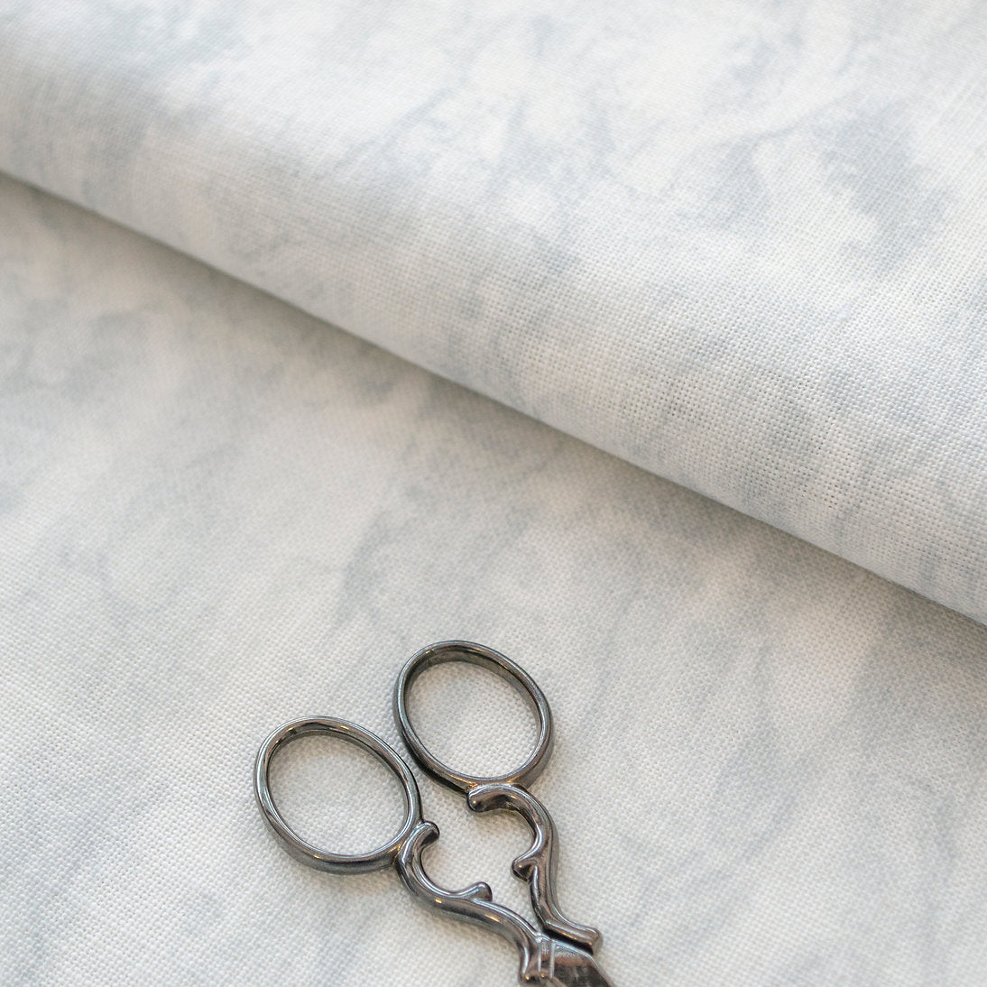 3609/7139 Belfast fabric 32 ct. ZWEIGART 100% Linen marble. cross-stitch