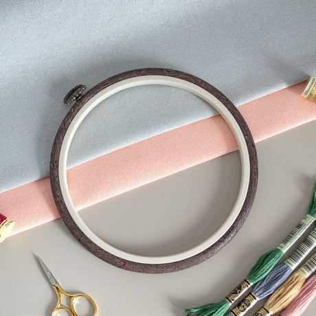 Nurge Hoop Frame: Maintain Perfect Tension in Your Embroidery Projects and Decorate with Style