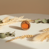 Calabaza". Imanes para agujas de Madera con resina epoxi de Wizardi KF059/102