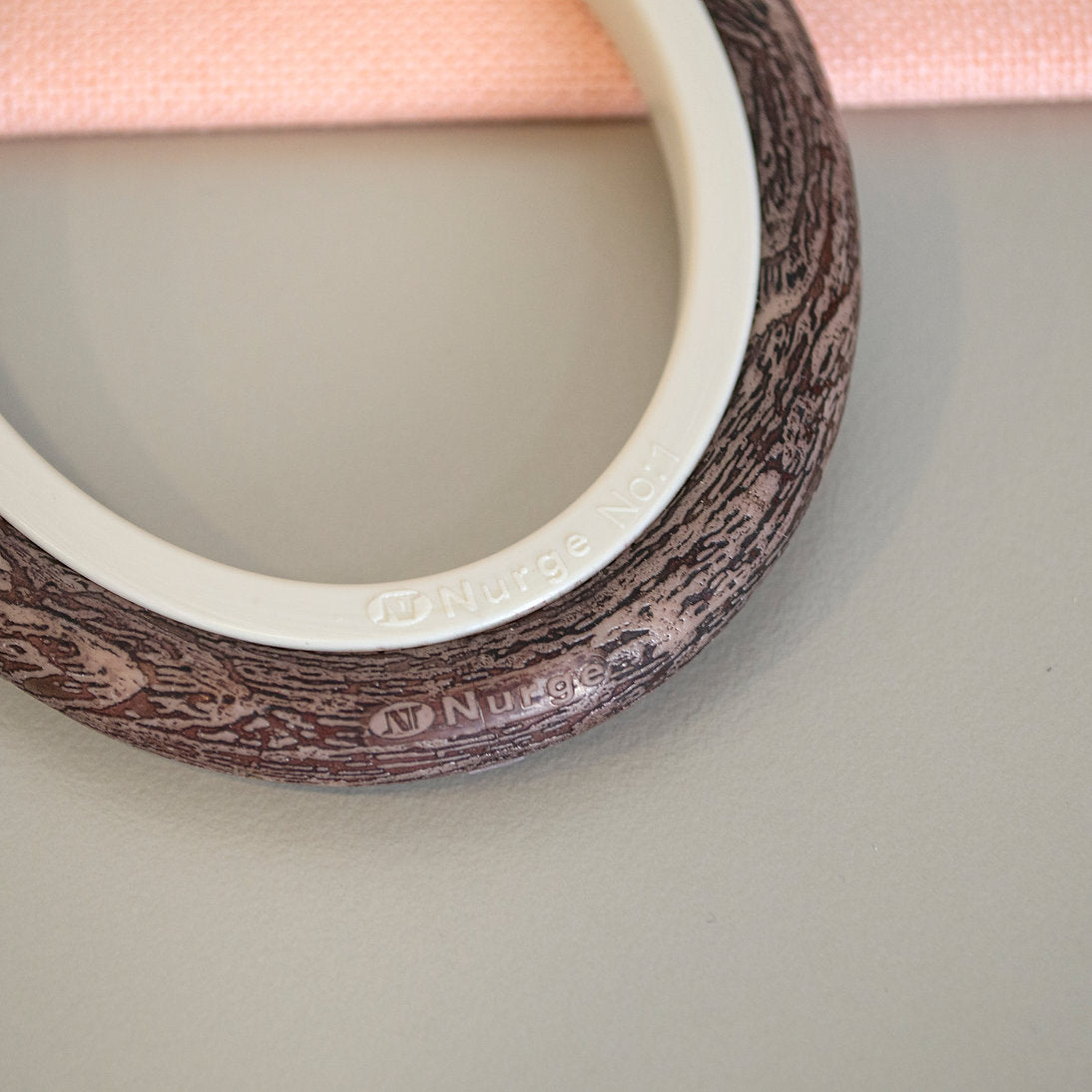 230 Nurge Flexi Hoop Oval Frame-Frame: Elegant Brown to Display and Work Your Embroidery