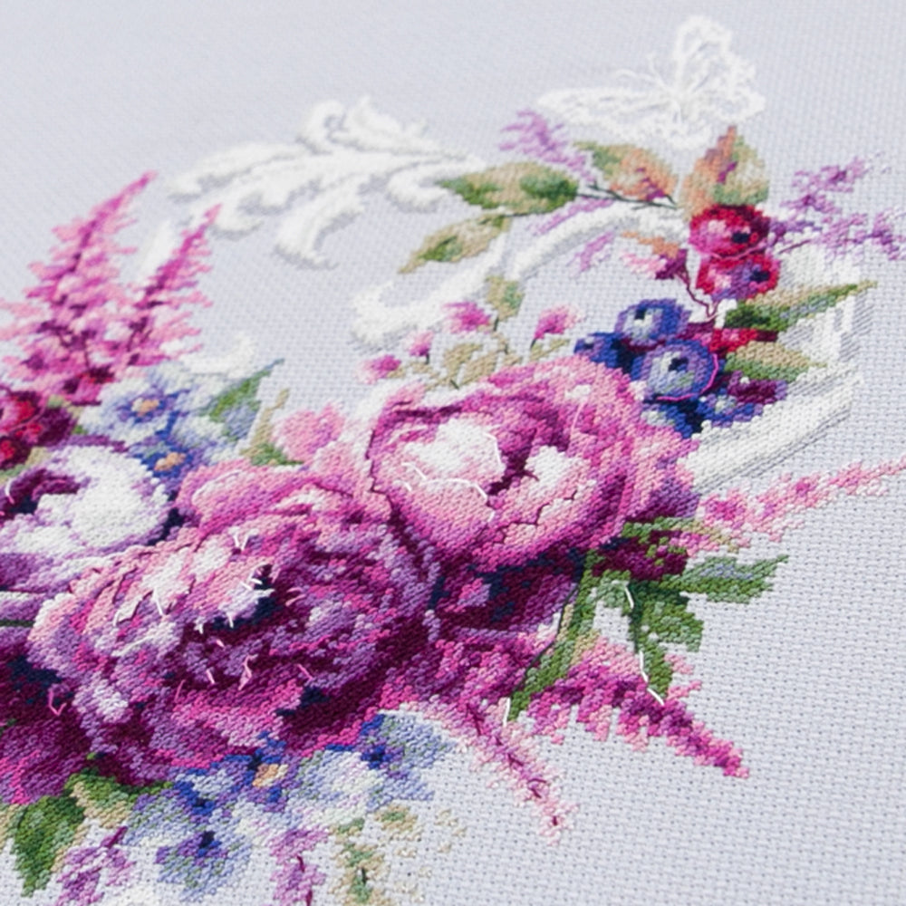 Kit de Punto de Cruz 70-04 “Purple Silk Peonies” – Magic Needle