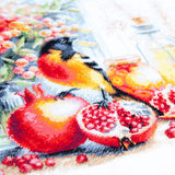 Kit de punto de cruz Magic Needle 70-49 Pomegranate Breakfast con granadas y pájaros
