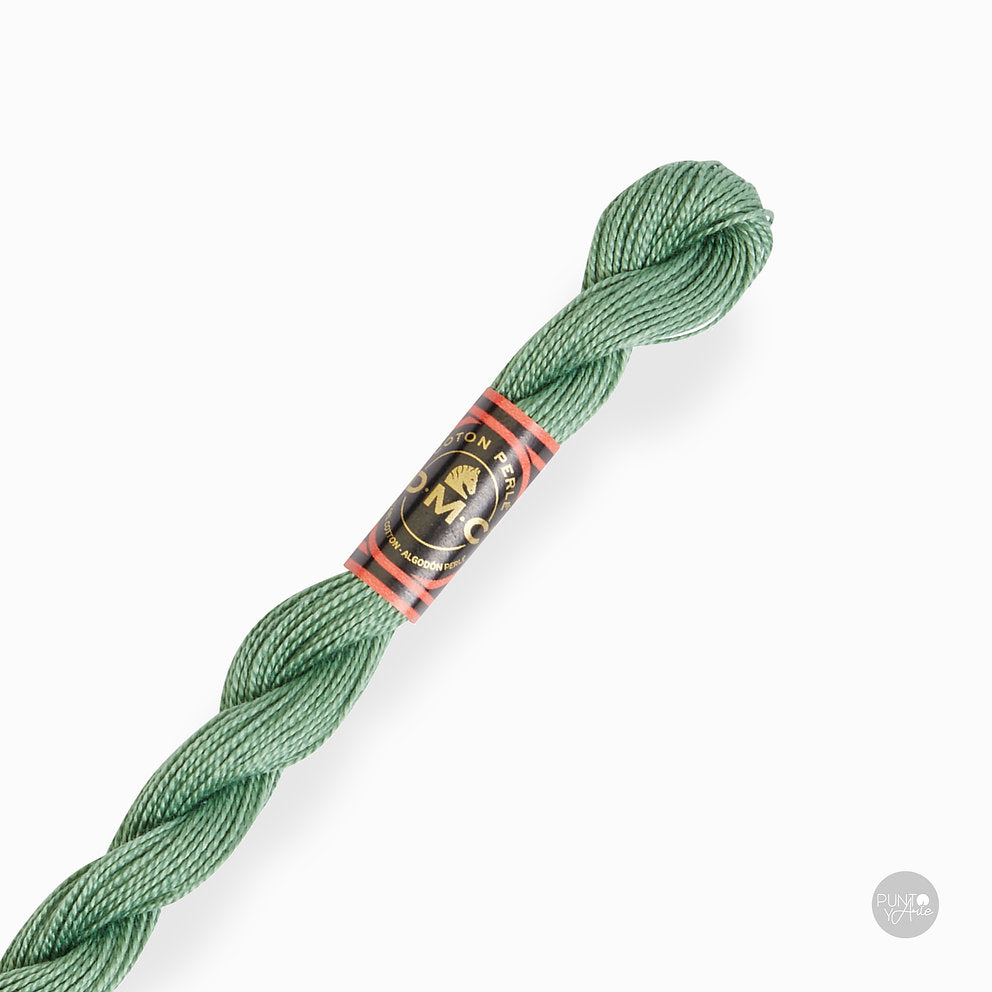 Hilo DMC Perlé 8 color 320