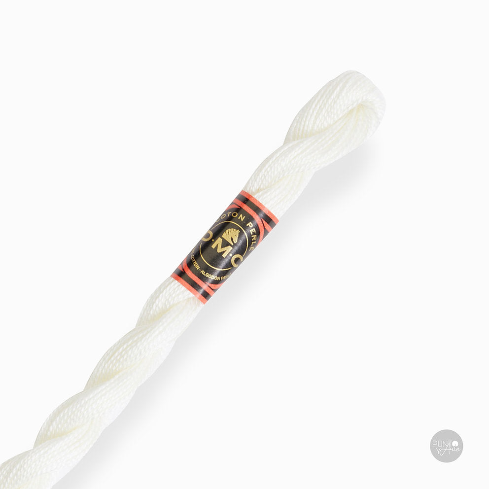 Hilo DMC Perlé 8 color 3865