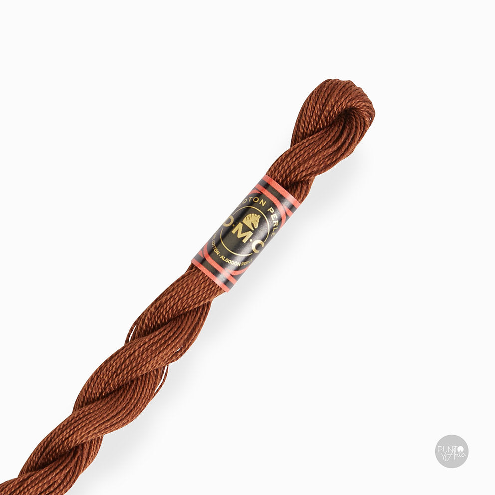 Hilo DMC Perlé 8 color 801